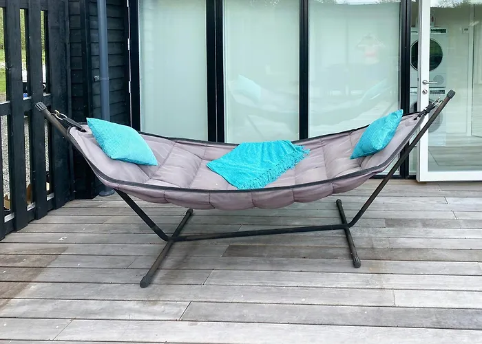 Family At Udsholt With Unique Style Vakantiehuis Græsted